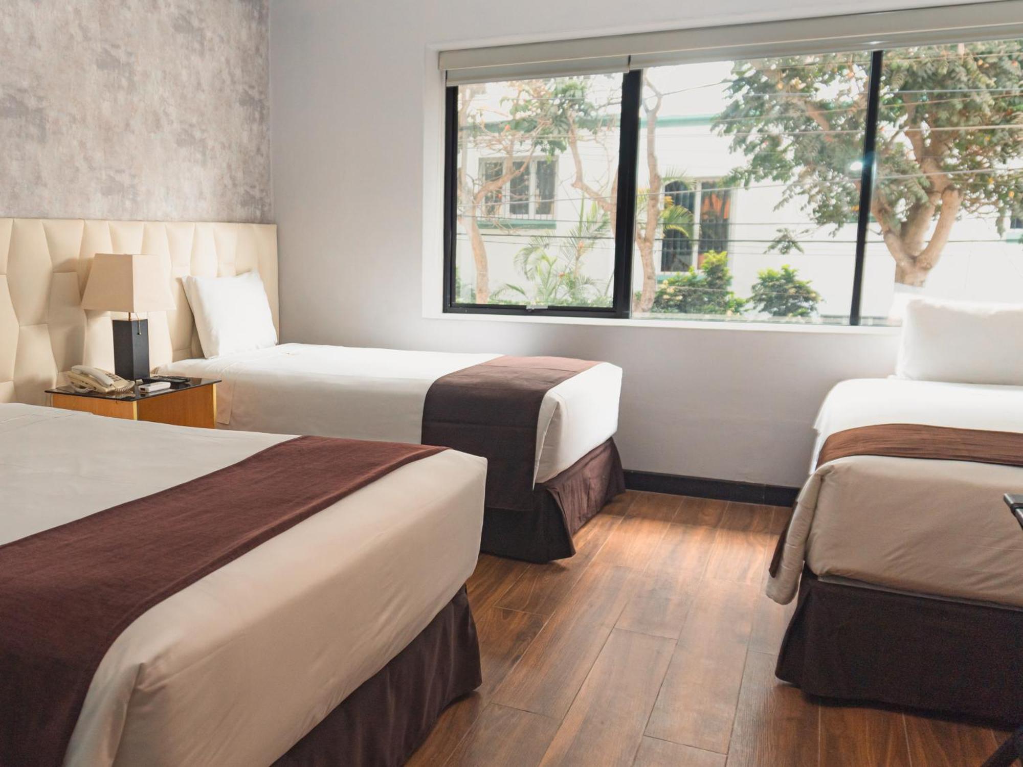Hotel Ferre Miraflores Лима Экстерьер фото