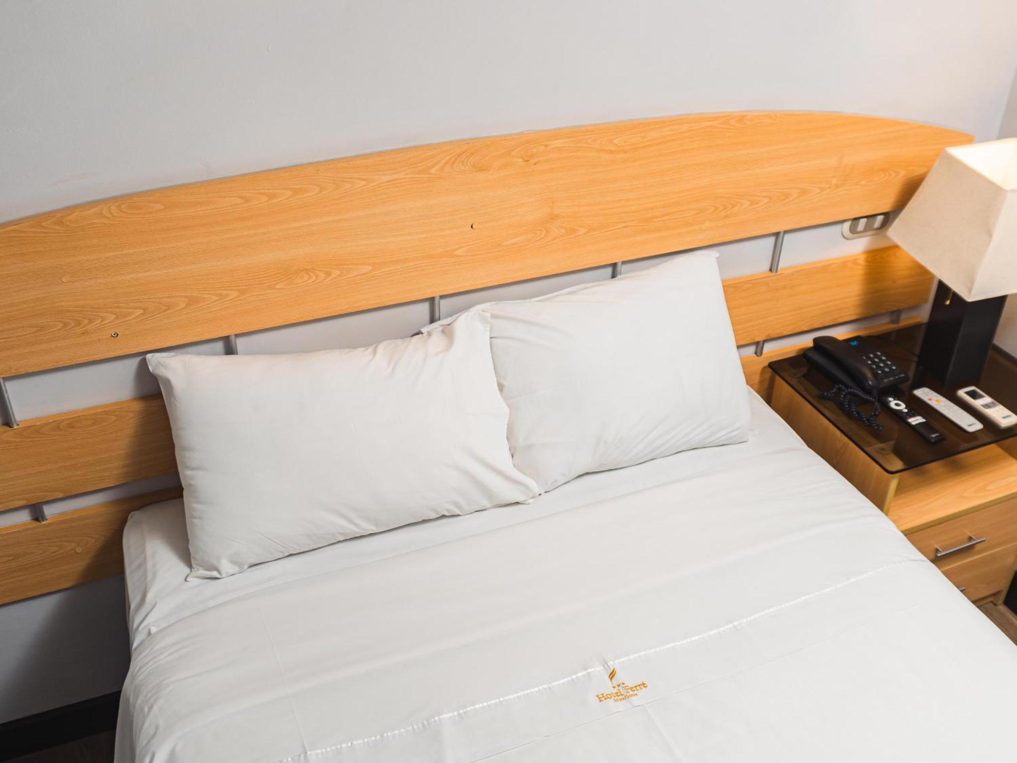Hotel Ferre Miraflores Лима Экстерьер фото