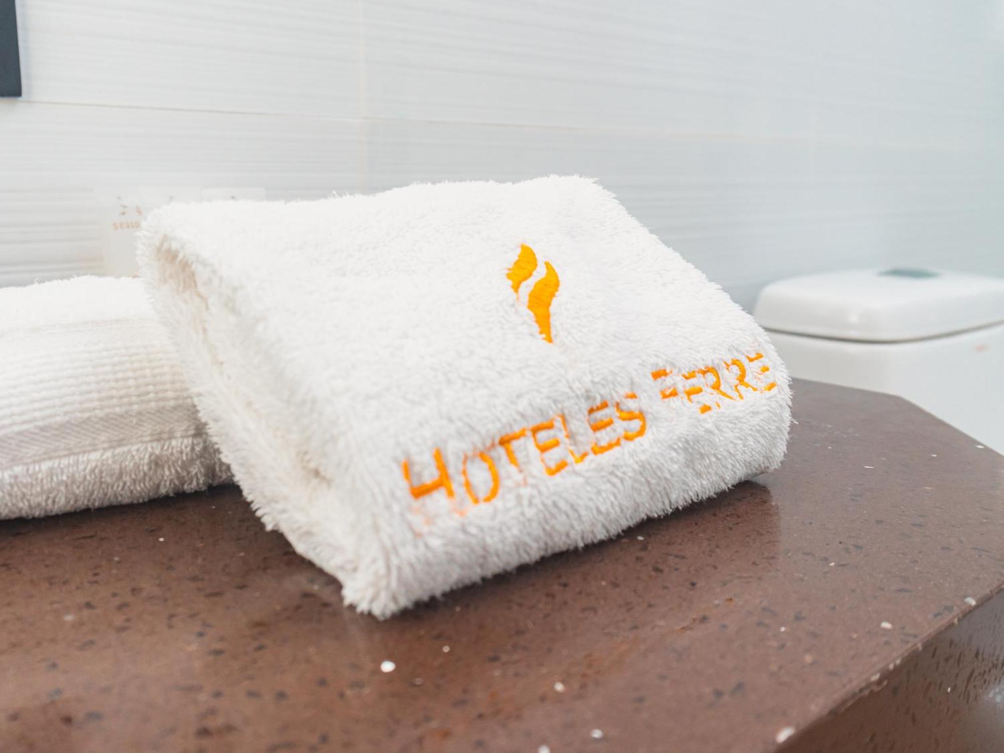 Hotel Ferre Miraflores Лима Экстерьер фото